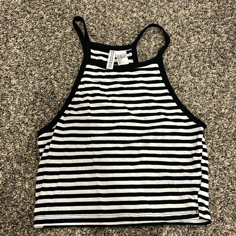 Black and White Striped Cropped tank top